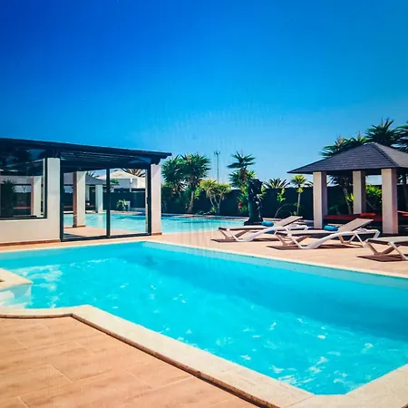 Hezy Casa With Private Pool
