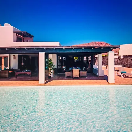 Vakantiehuis Hezy Casa With Private Pool