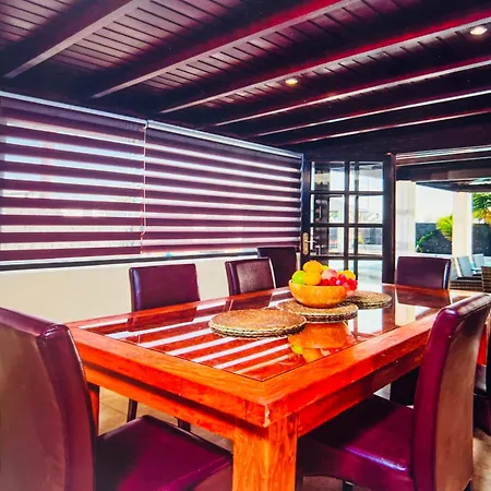 Hezy Casa With Private Pool